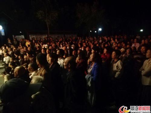 潜江剧团爆料事件视频,揭秘幕后的真相与争议  第1张